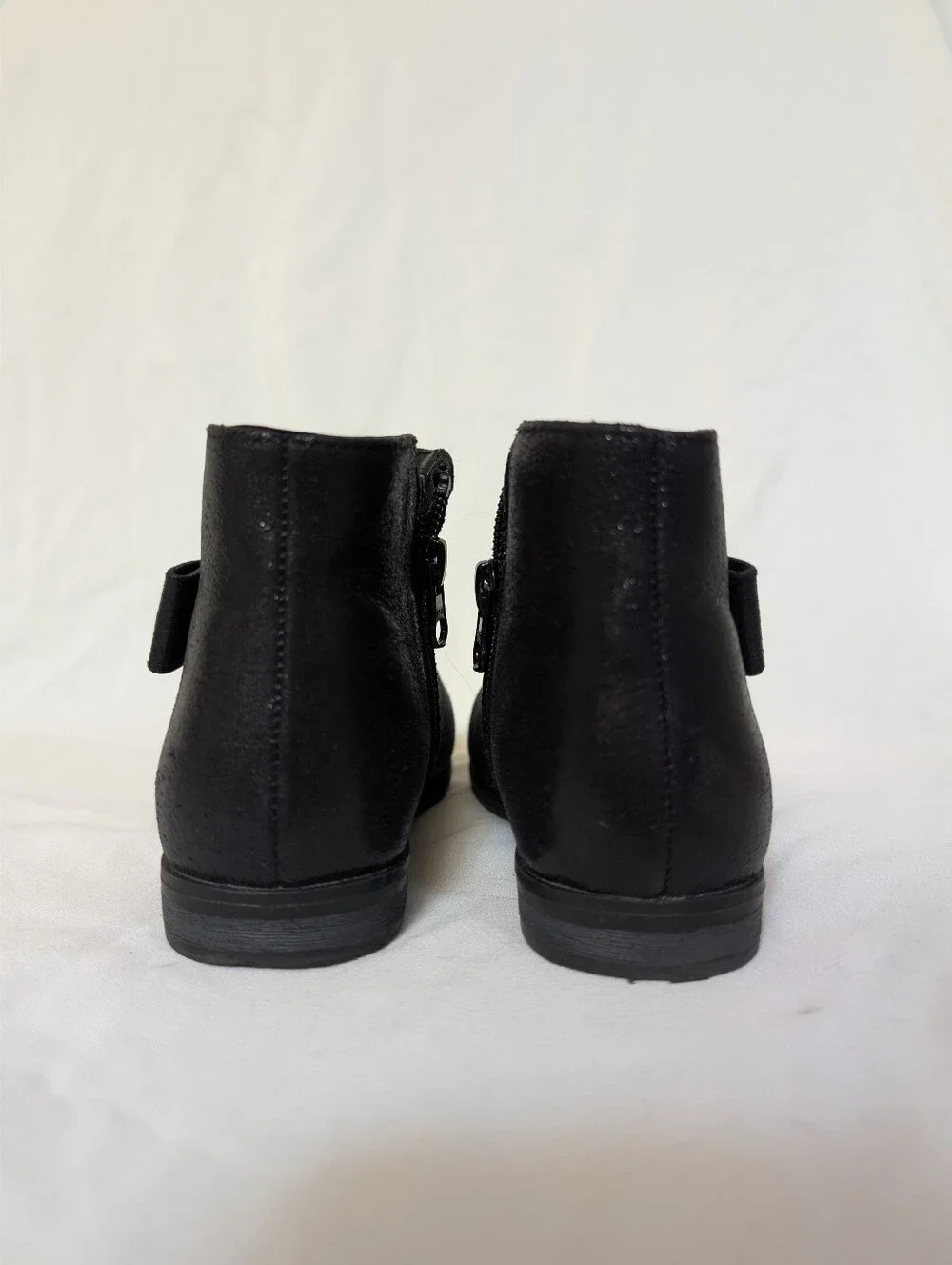 Cat And Jack Black Girls' Bow Ankle Boots Toddler size 11